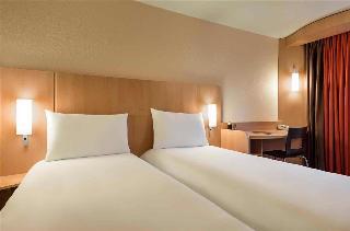 Гостиница ibis Paris Tour Eiffel Cambronne 15eme