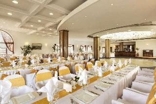 Гостиница Ramada by Wyndham Plovdiv Trimontium