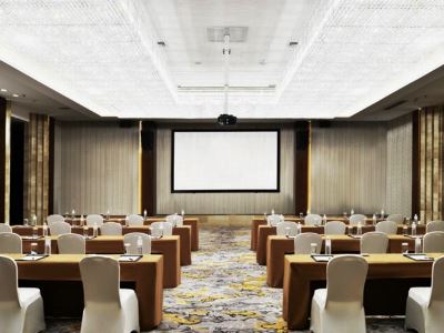 Hotel Crowne Plaza Dalian Sports Center