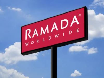 Hotel Ramada Changsha South Bus Station