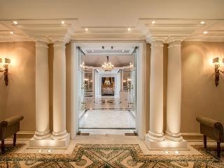 Excelsior Hotel Ernst