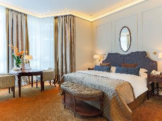 Excelsior Hotel Ernst