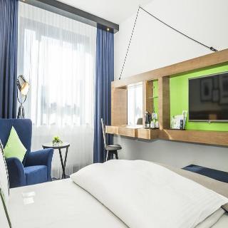 Гостиница Holiday Inn Stuttgart