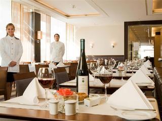 Гостиница Pullman Dresden Newa