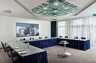 Гостиница Ramada by Wyndham Dresden