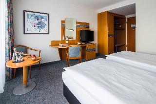 Гостиница Ramada by Wyndham Dresden