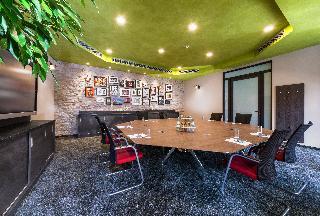 - ibis Styles Stuttgart