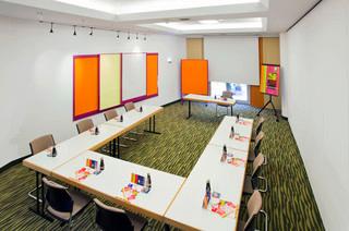 - ibis Styles Stuttgart