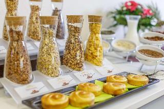 Гостиница Sure Hotel by Best Western Bad Duerrheim