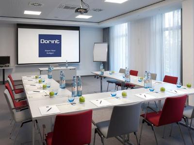 Гостиница Essential By Dorint Stuttgart Airport