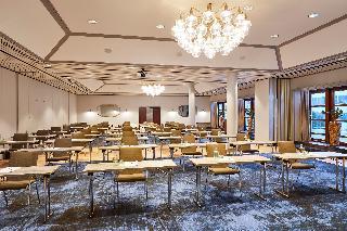 Гостиница Steigenberger Conti Hansa