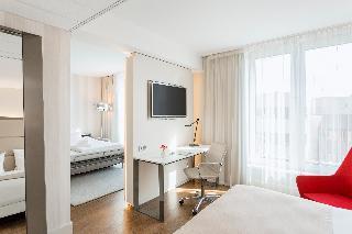 Hotel NH Collection Berlin Mitte am Checkpoint Charlie