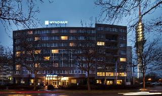 Гостиница Wyndham Hannover Atrium