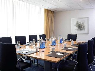 Гостиница Sofitel Athens Airport