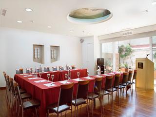 Гостиница Acropolis Select
