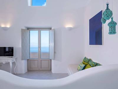 Hotel Skyfall Suites