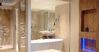 Гостиница Leonardo Royal hotel Den Haag Promenade