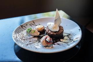 Гостиница Leonardo Royal hotel Den Haag Promenade