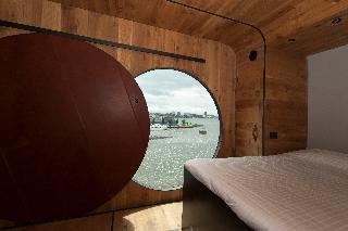 Гостиница Botel