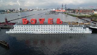 Гостиница Botel
