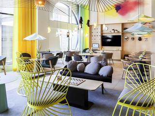 Гостиница Novotel Suites Den Haag City Centre