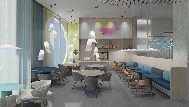 Гостиница Novotel Suites Den Haag City Centre