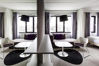 Гостиница Novotel Suites Den Haag City Centre