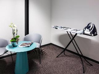 Гостиница Novotel Suites Den Haag City Centre