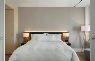 Гостиница Element Amsterdam