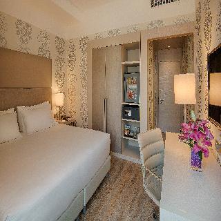 Гостиница NH Firenze
