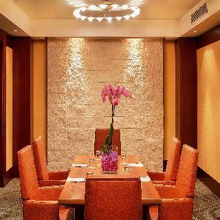 Гостиница NH Firenze
