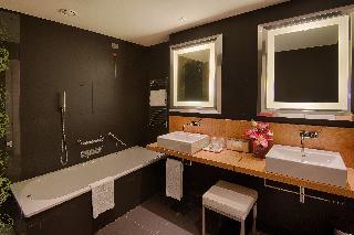 Гостиница NH Firenze
