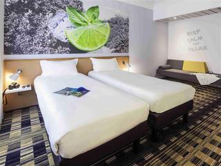Гостиница Ibis Styles Napoli Garibaldi