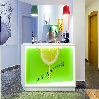 Гостиница Ibis Styles Napoli Garibaldi