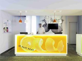 Гостиница Ibis Styles Napoli Garibaldi