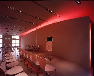 Гостиница Unahotels Vittoria Firenze