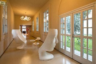 Гостиница Unahotels Vittoria Firenze