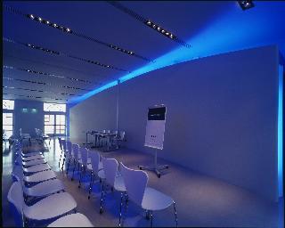 Гостиница Unahotels Vittoria Firenze