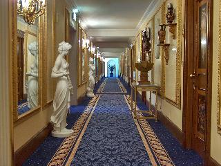 Гостиница Des Iles Borromees