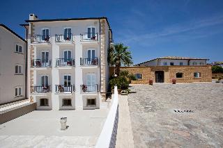Гостиница iH Hotels Agrigento Kaos Resort