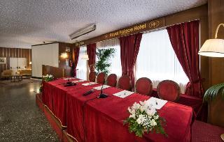 Гостиница Royal Palace