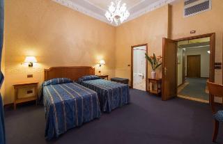 Гостиница Strozzi Palace Hotel