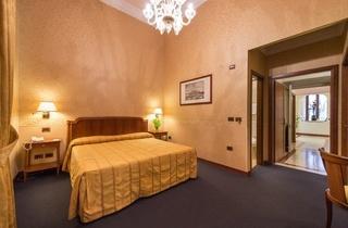 Гостиница Strozzi Palace Hotel