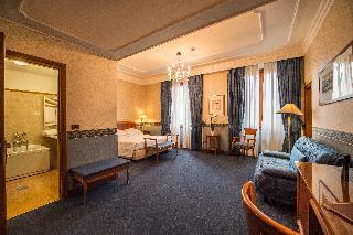 Гостиница Strozzi Palace Hotel