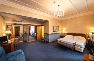 Гостиница Strozzi Palace Hotel