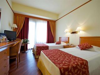 Гостиница Mercure Delfino Taranto
