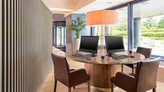 Гостиница Sheraton Lake Como