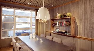 Clarion Collection Hotel With