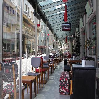 Hotel Nippon