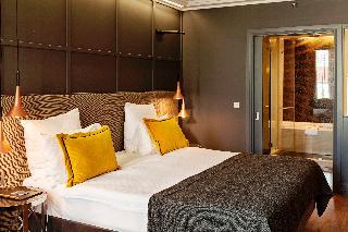 Sofa Hotel Autograph Collection